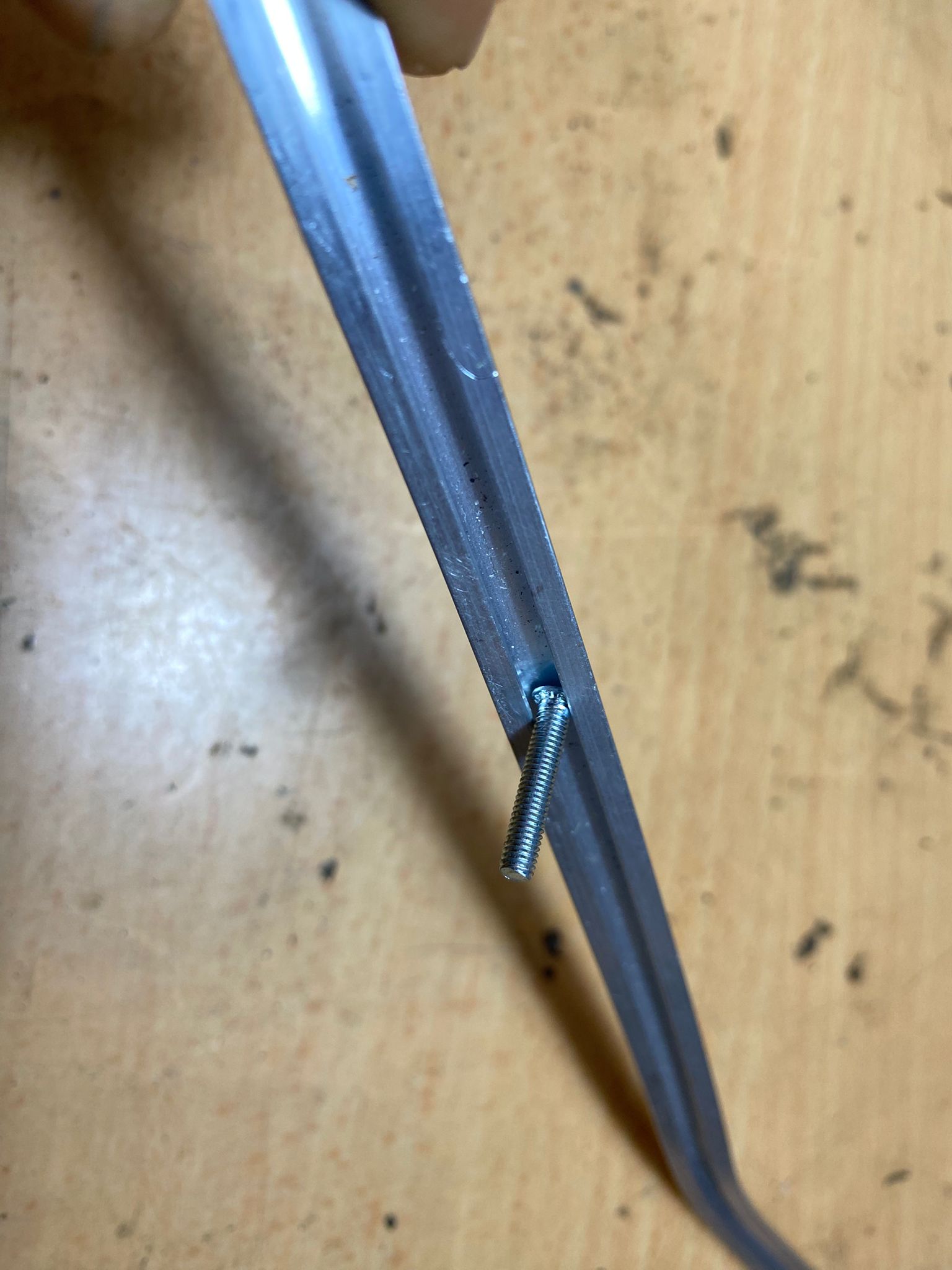 Préparation des vis